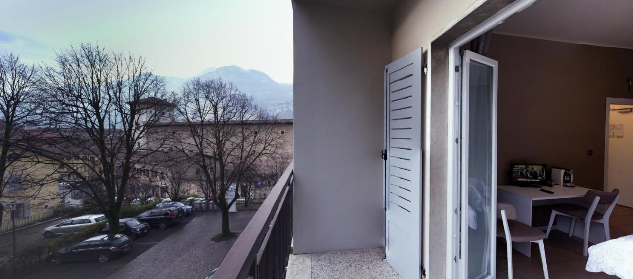 I Dodici Mesi Rooms&Apartments Тренто Екстериор снимка